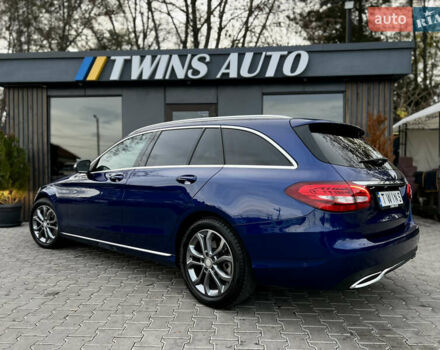 Синій Мерседес Ц-Клас, об'ємом двигуна 2.2 л та пробігом 320 тис. км за 13900 $, фото 22 на Automoto.ua