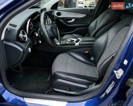 Синій Мерседес Ц-Клас, об'ємом двигуна 2.2 л та пробігом 320 тис. км за 13900 $, фото 6 на Automoto.ua