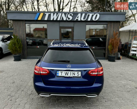 Синій Мерседес Ц-Клас, об'ємом двигуна 2.2 л та пробігом 320 тис. км за 13900 $, фото 20 на Automoto.ua