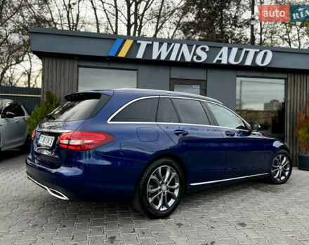 Синій Мерседес Ц-Клас, об'ємом двигуна 2.2 л та пробігом 320 тис. км за 13900 $, фото 18 на Automoto.ua