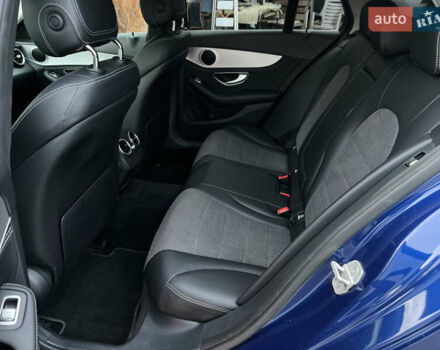 Синій Мерседес Ц-Клас, об'ємом двигуна 2.2 л та пробігом 320 тис. км за 13900 $, фото 7 на Automoto.ua