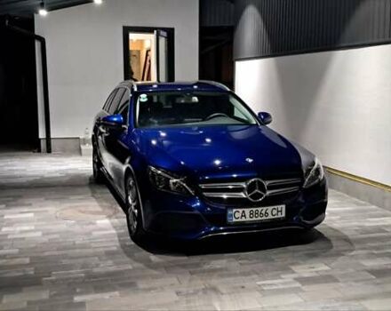 Синий Мерседес Ц-Класс, объемом двигателя 2.14 л и пробегом 231 тыс. км за 20000 $, фото 2 на Automoto.ua