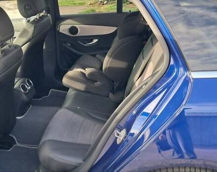 Синий Мерседес Ц-Класс, объемом двигателя 2.14 л и пробегом 231 тыс. км за 20000 $, фото 16 на Automoto.ua