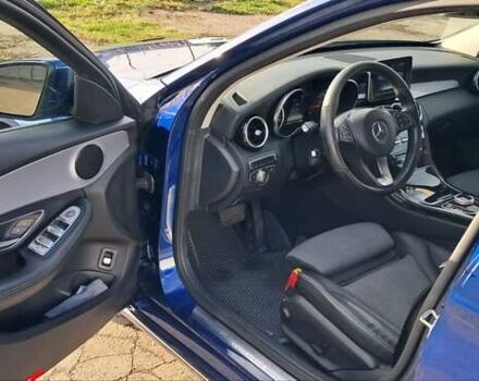 Синий Мерседес Ц-Класс, объемом двигателя 2.14 л и пробегом 231 тыс. км за 20000 $, фото 8 на Automoto.ua