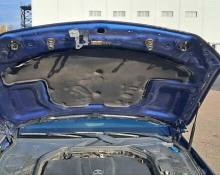 Синий Мерседес Ц-Класс, объемом двигателя 2.14 л и пробегом 231 тыс. км за 20000 $, фото 22 на Automoto.ua