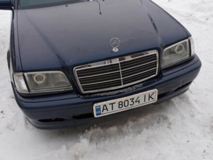 Синій Мерседес Ц-Клас, об'ємом двигуна 0 л та пробігом 420 тис. км за 4000 $, фото 1 на Automoto.ua