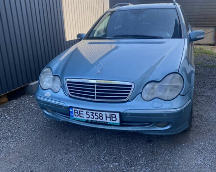 Синий Мерседес Ц-Класс, объемом двигателя 2.69 л и пробегом 570 тыс. км за 4200 $, фото 1 на Automoto.ua
