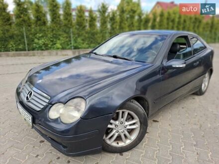 Мерседес Ц-Клас 2002 у Чернівцях на Automoto.ua Синій Мерседес Ц-Клас, об'ємом двигуна 2.2 л та пробігом 493 тис. км за 2999 $, фото 1 на Automoto.ua
