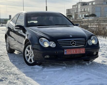 Синій Мерседес Ц-Клас, об'ємом двигуна 2.2 л та пробігом 250 тис. км за 2999 $, фото 1 на Automoto.ua