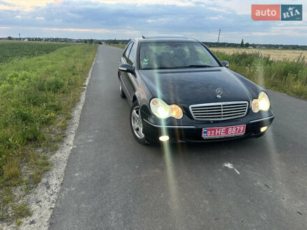 Синій Мерседес Ц-Клас, об'ємом двигуна 1.8 л та пробігом 260 тис. км за 5500 $, фото 1 на Automoto.ua