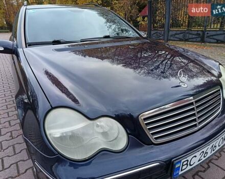 Мерседес Ц-Клас 2003 у Миргороде на Automoto.ua Синій Мерседес Ц-Клас, об'ємом двигуна 1.8 л та пробігом 286 тис. км за 5500 $, фото 1 на Automoto.ua