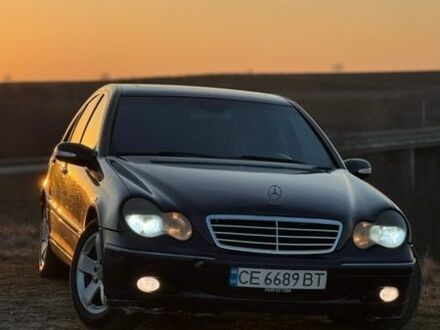 Синий Мерседес Ц-Класс, объемом двигателя 2.7 л и пробегом 359 тыс. км за 4999 $, фото 1 на Automoto.ua