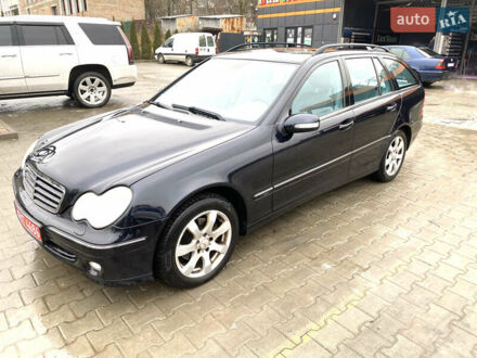 Синий Мерседес Ц-Класс, объемом двигателя 1.8 л и пробегом 280 тыс. км за 5899 $, фото 1 на Automoto.ua