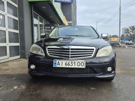 Синий Мерседес Ц-Класс, объемом двигателя 2.1 л и пробегом 293 тыс. км за 8900 $, фото 1 на Automoto.ua