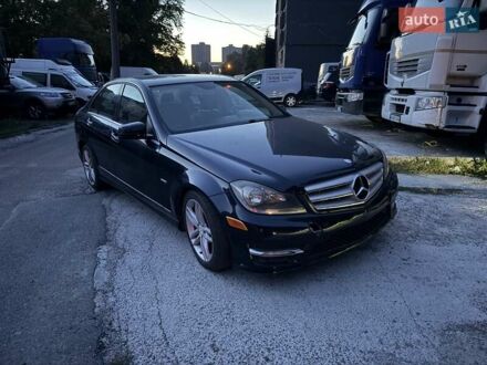 Синій Мерседес Ц-Клас, об'ємом двигуна 1.8 л та пробігом 68 тис. км за 7000 $, фото 1 на Automoto.ua