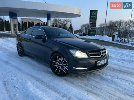 Синий Мерседес Ц-Класс, объемом двигателя 1.8 л и пробегом 170 тыс. км за 12700 $, фото 1 на Automoto.ua