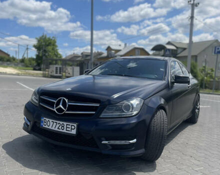Синій Мерседес Ц-Клас, об'ємом двигуна 1.8 л та пробігом 170 тис. км за 14000 $, фото 1 на Automoto.ua