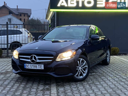 Синий Мерседес Ц-Класс, объемом двигателя 1.99 л и пробегом 190 тыс. км за 20000 $, фото 1 на Automoto.ua