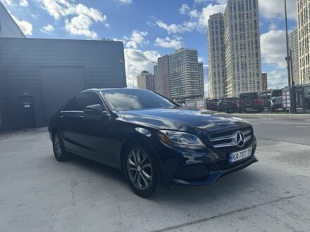 Мерседес Ц-Класс 2015 в Киеве на Automoto.ua Синий Мерседес Ц-Класс, объемом двигателя 2 л и пробегом 72 тыс. км за 20300 $, фото 1 на Automoto.ua