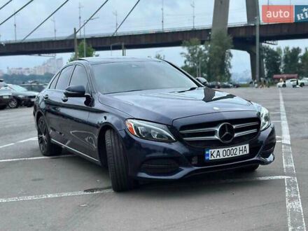 Мерседес Ц-Класс 2015 в Киеве на Automoto.ua Синий Мерседес Ц-Класс, объемом двигателя 1.99 л и пробегом 123 тыс. км за 23800 $, фото 1 на Automoto.ua