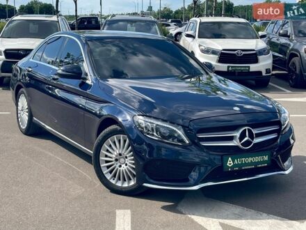 Синій Мерседес Ц-Клас, об'ємом двигуна 2 л та пробігом 99 тис. км за 22500 $, фото 1 на Automoto.ua