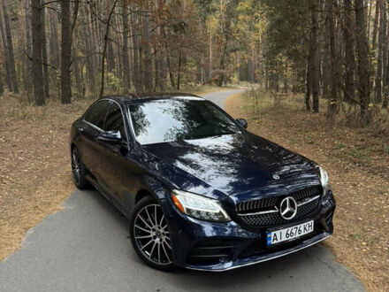 Мерседес Ц-Класс 2018 в Буче на Automoto.ua Синий Мерседес Ц-Класс, объемом двигателя 1.99 л и пробегом 57 тыс. км за 26900 $, фото 1 на Automoto.ua