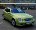 Зеленый Мерседес Ц-Класс, объемом двигателя 1.8 л и пробегом 250 тыс. км за 5900 $, фото 2 на Automoto.ua