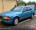 Зеленый Мерседес Ц-Класс, объемом двигателя 2.2 л и пробегом 320 тыс. км за 2600 $, фото 1 на Automoto.ua