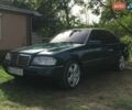 Зеленый Мерседес Ц-Класс, объемом двигателя 1.8 л и пробегом 250 тыс. км за 4000 $, фото 3 на Automoto.ua