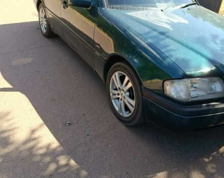 Зеленый Мерседес Ц-Класс, объемом двигателя 0 л и пробегом 3 тыс. км за 2956 $, фото 2 на Automoto.ua