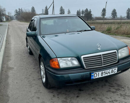 Зелений Мерседес Ц-Клас, об'ємом двигуна 1.8 л та пробігом 362 тис. км за 3000 $, фото 2 на Automoto.ua