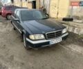 Зелений Мерседес Ц-Клас, об'ємом двигуна 1.8 л та пробігом 200 тис. км за 1200 $, фото 1 на Automoto.ua