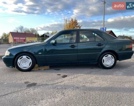 Мерседес Ц-Класс 1997 в Луцке на Automoto.ua Зеленый Мерседес Ц-Класс, объемом двигателя 1.8 л и пробегом 123 тыс. км за 6299 $, фото 8 на Automoto.ua