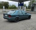 Зелений Мерседес Ц-Клас, об'ємом двигуна 1.8 л та пробігом 250 тис. км за 2750 $, фото 2 на Automoto.ua