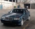 Зелений Мерседес Ц-Клас, об'ємом двигуна 1.8 л та пробігом 570 тис. км за 2650 $, фото 1 на Automoto.ua