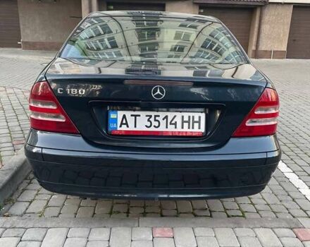 Зеленый Мерседес Ц-Класс, объемом двигателя 2 л и пробегом 196 тыс. км за 5300 $, фото 6 на Automoto.ua