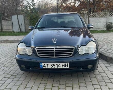 Зеленый Мерседес Ц-Класс, объемом двигателя 2 л и пробегом 196 тыс. км за 5300 $, фото 7 на Automoto.ua