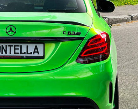 Зеленый Мерседес Ц-Класс, объемом двигателя 3.98 л и пробегом 99 тыс. км за 35000 $, фото 6 на Automoto.ua