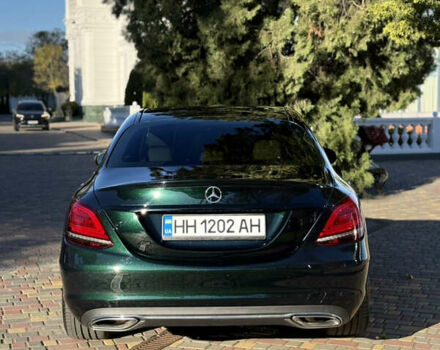 Мерседес Ц-Класс 2018 в Одессе на Automoto.ua Зеленый Мерседес Ц-Класс, объемом двигателя 1.99 л и пробегом 54 тыс. км за 35000 $, фото 2 на Automoto.ua