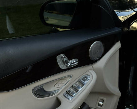 Мерседес Ц-Класс 2018 в Одессе на Automoto.ua Зеленый Мерседес Ц-Класс, объемом двигателя 1.99 л и пробегом 54 тыс. км за 35000 $, фото 15 на Automoto.ua