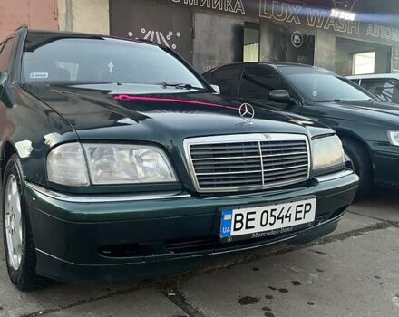 Мерседес Ц-Класс 1997 в Баштанке на Automoto.ua Зеленый Мерседес Ц-Класс, объемом двигателя 2.5 л и пробегом 436 тыс. км за 4200 $, фото 6 на Automoto.ua
