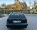 Зелений Мерседес Ц-Клас, об'ємом двигуна 1.8 л та пробігом 240 тис. км за 2500 $, фото 2 на Automoto.ua