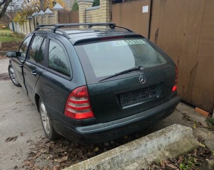 Зеленый Мерседес Ц-Класс, объемом двигателя 0 л и пробегом 240 тыс. км за 2800 $, фото 2 на Automoto.ua