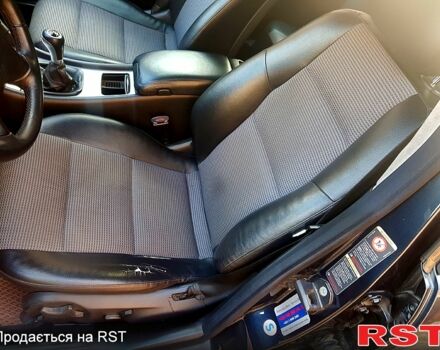 Зелений Мерседес Ц-Клас, об'ємом двигуна 2.1 л та пробігом 334 тис. км за 5500 $, фото 3 на Automoto.ua