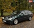 Зелений Мерседес Ц-Клас, об'ємом двигуна 2.2 л та пробігом 271 тис. км за 6500 $, фото 42 на Automoto.ua