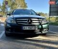 Зеленый Мерседес Ц-Класс, объемом двигателя 2.2 л и пробегом 420 тыс. км за 6500 $, фото 1 на Automoto.ua