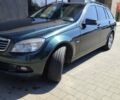 Зеленый Мерседес Ц-Класс, объемом двигателя 2.2 л и пробегом 295 тыс. км за 8799 $, фото 1 на Automoto.ua