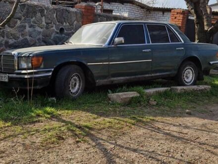 Зелений Мерседес Ц-Клас, об'ємом двигуна 0 л та пробігом 300 тис. км за 1500 $, фото 1 на Automoto.ua