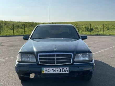 Мерседес Ц-Клас 1994 у Рівному на Automoto.ua Зелений Мерседес Ц-Клас, об'ємом двигуна 1.8 л та пробігом 3 тис. км за 1550 $, фото 1 на Automoto.ua