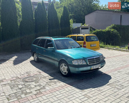 Зелений Мерседес Ц-Клас, об'ємом двигуна 1.8 л та пробігом 330 тис. км за 1650 $, фото 1 на Automoto.ua